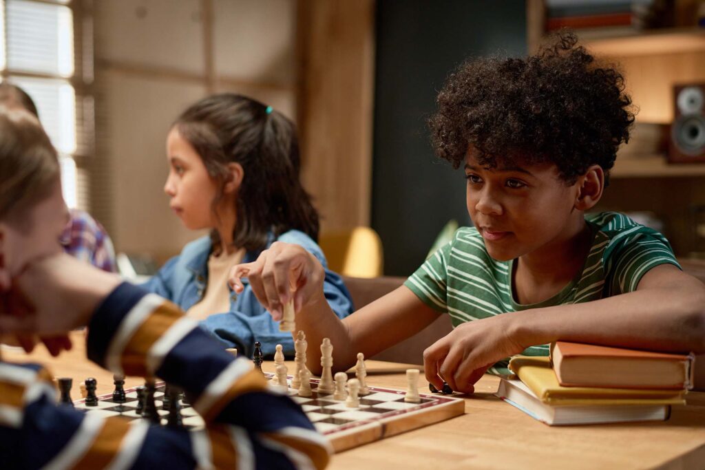 looking-at-checkmate-during-chess-game-25AH9NT.jpg